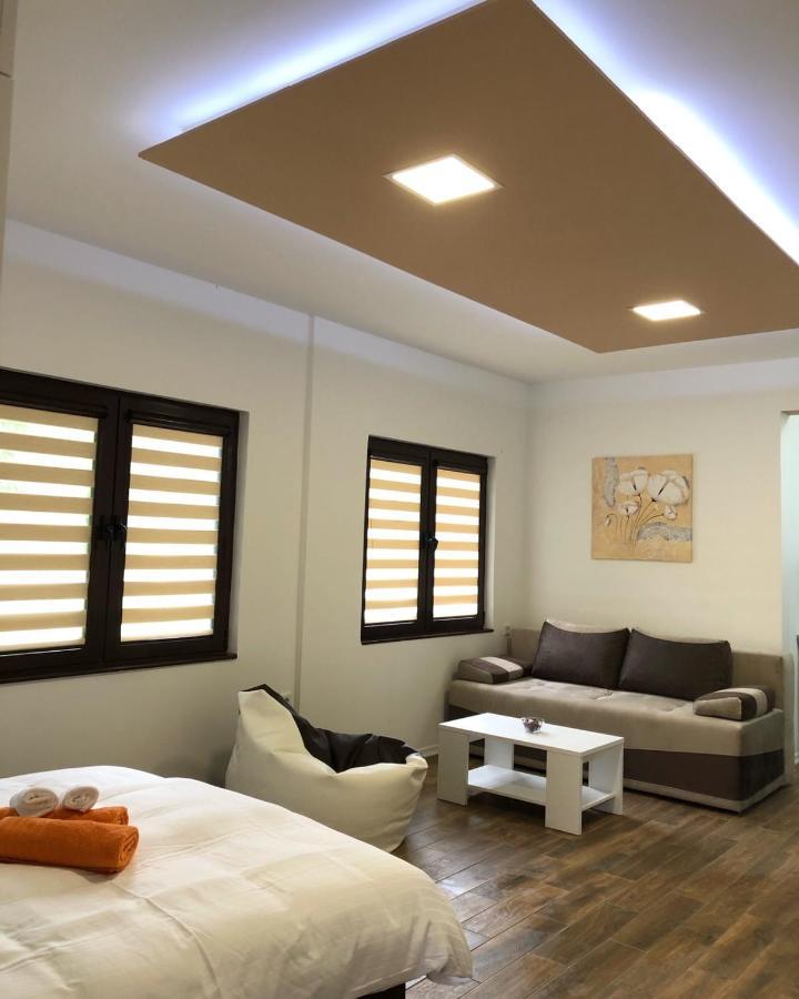 Apartmani Sarovic Тьентиште Экстерьер фото