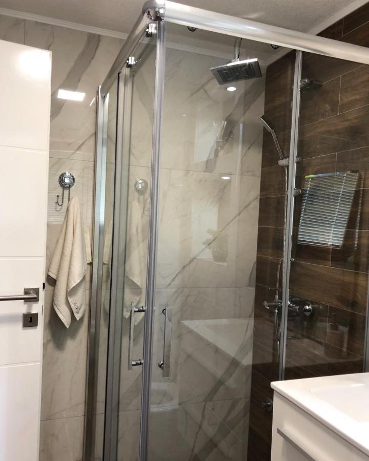 Apartmani Sarovic Тьентиште Экстерьер фото